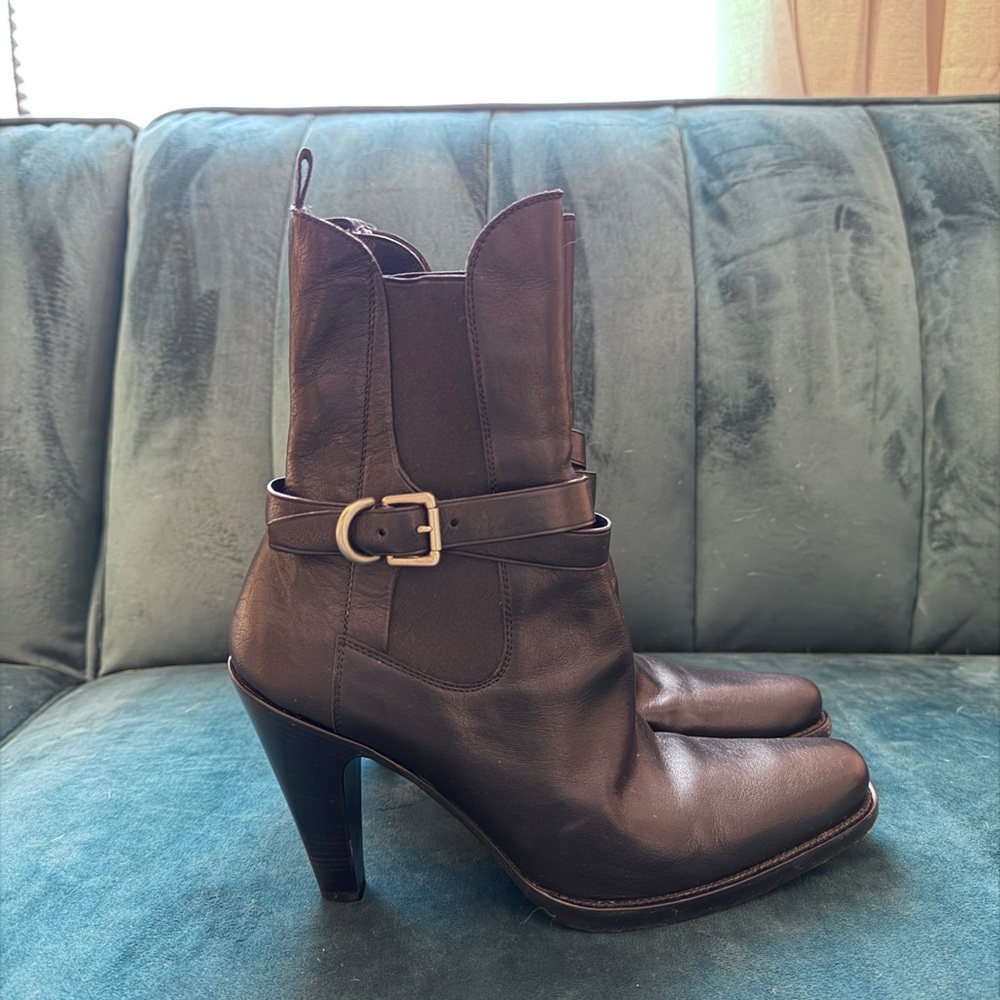 Prada Black Chelsea Heeled Leather Boots - Picture 2 of 6